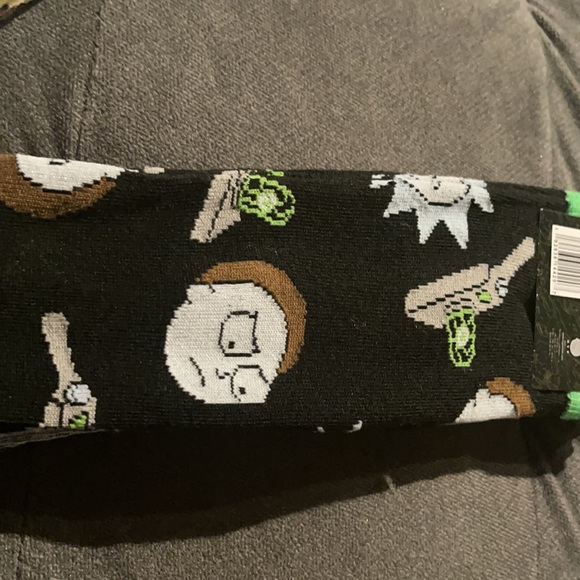 Rick and Morty socks - Picture 2 of 4